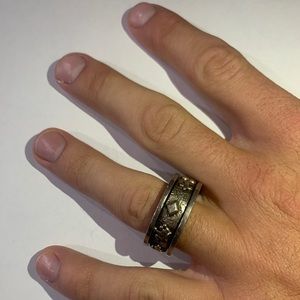 King Baby Ring